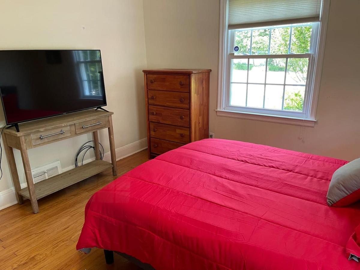 Quaint, Comfy, Close & Convenient Charleston Exterior photo